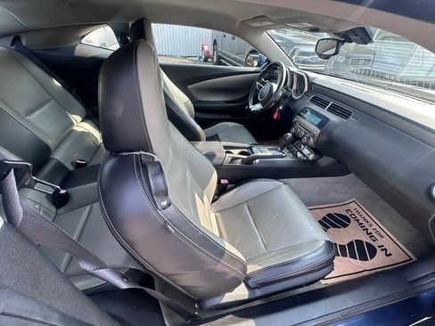 Used 2010 Chevrolet Camaro LT w/ RS Package RWD image 12