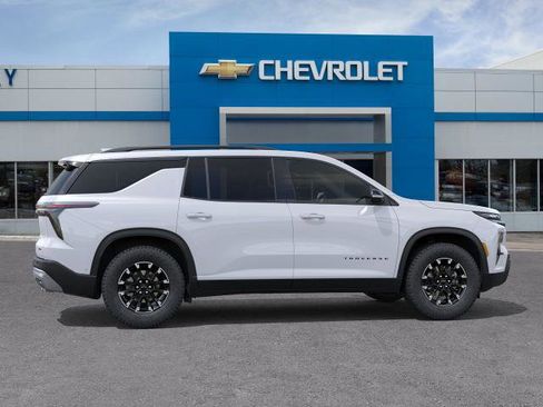 New 2026 Chevrolet Traverse Z71 w/ Driver Confidence Package AWD/4WD image 41