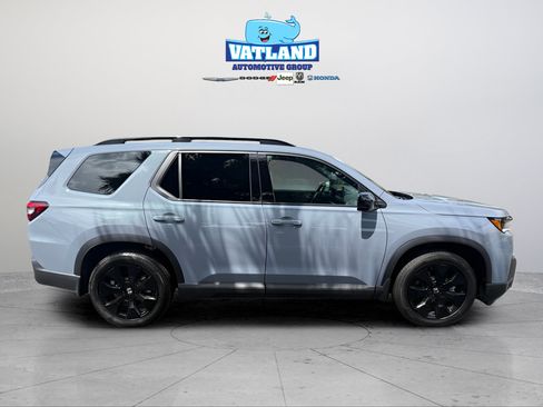 New 2026 Honda Pilot Black Edition image 6