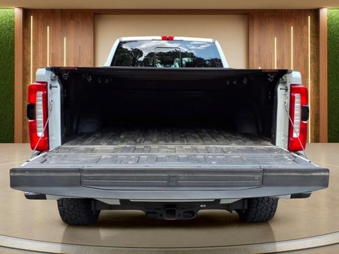 Used 2025 Ford F250 Lariat w/ Black Appearance Package AWD/4WD image 32