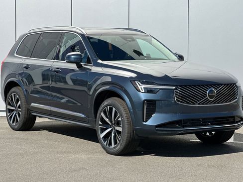 New 2025 Volvo XC90 B6 Core w/ Protection Package Premier AWD/4WD image 7