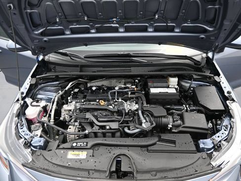 Used 2026 Toyota Corolla LE FWD image 17