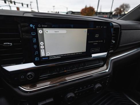 Used 2024 Chevrolet Silverado 3500 LT image 20