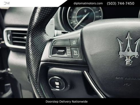 Used 2022 Maserati Levante GT AWD/4WD image 30