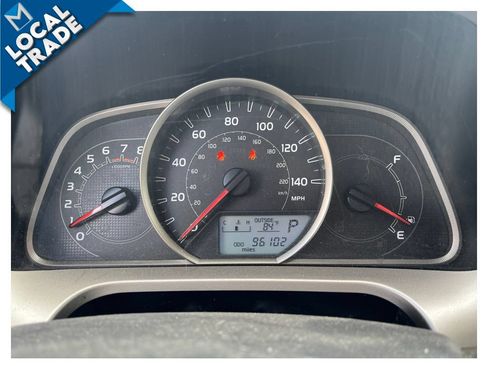 Used 2015 Toyota RAV4 LE AWD/4WD image 9
