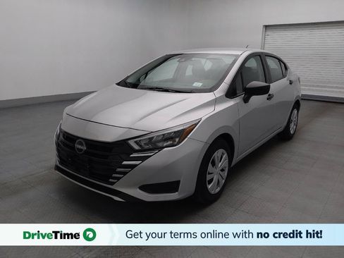 Used 2025 Nissan Versa S w/ Trunk Package FWD image 1