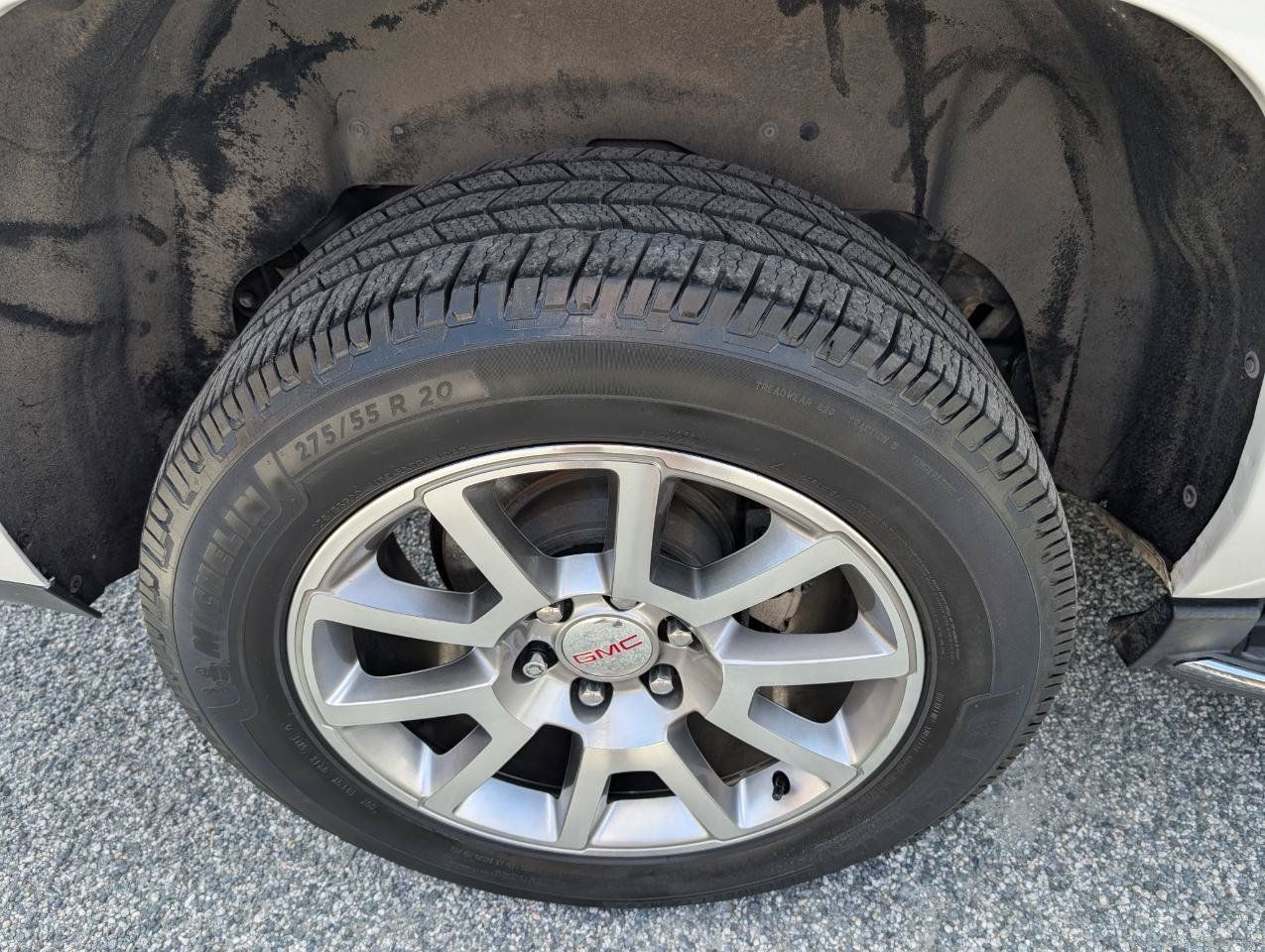 Used 2019 GMC Yukon XL Denali w/ Open Road Package RWD image 6