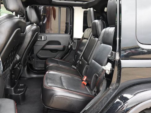 Used 2020 Jeep Wrangler Unlimited Rubicon AWD/4WD image 8