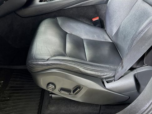 Used 2019 Volvo XC90 T6 Momentum w/ Advanced Package image 21