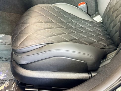 New 2026 Mercedes-Benz S 580 4MATIC Sedan image 17