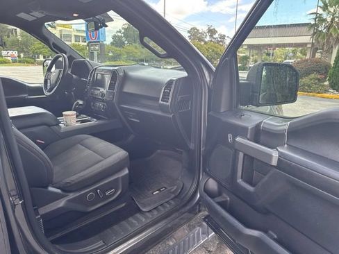 Used 2016 Ford F150 XLT w/ Equipment Group 302A Luxury AWD/4WD image 7