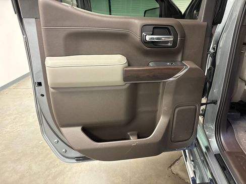 Used 2020 GMC Sierra 1500 SLT w/ SLT Premium Plus Package image 29