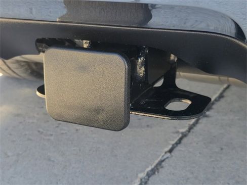 Used 2024 Mercedes-Benz GLS 450 4MATIC image 12