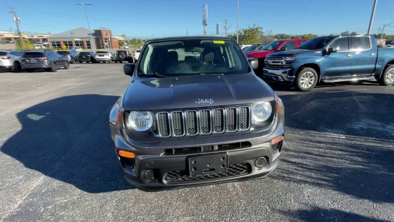 Used 2020 Jeep Renegade Sport FWD image 4
