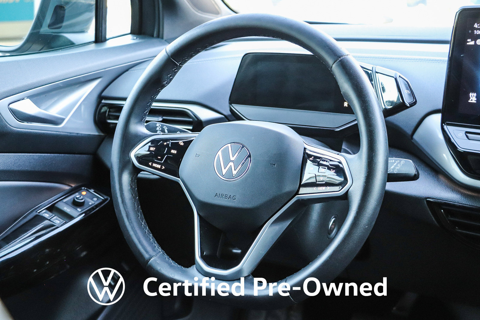 Used 2023 Volkswagen ID.4 Pro S AWD/4WD image 17