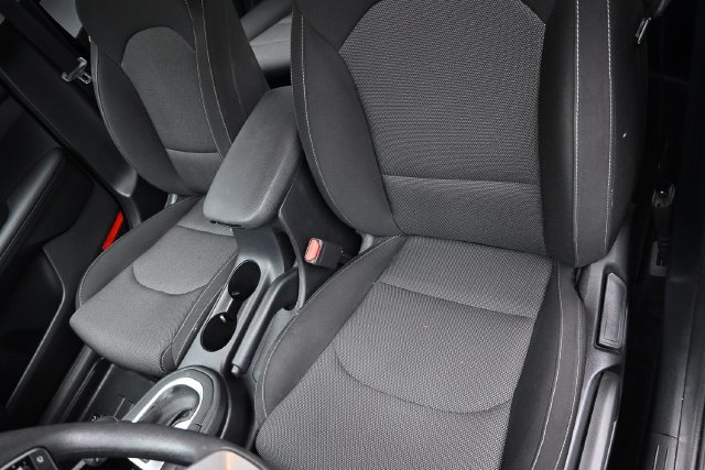 Used 2024 Kia Forte LXS FWD image 18