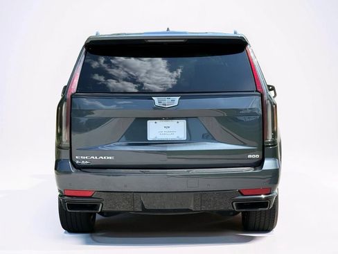 Used 2021 Cadillac Escalade Sport w/ Driver Assist Tech Package AWD/4WD image 13