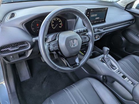 Certified 2024 Honda HR-V EX-L image 2