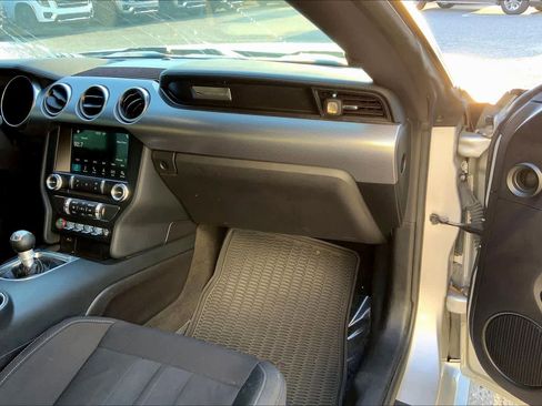 Used 2018 Ford Mustang GT w/ Equipment Group 301A image 15