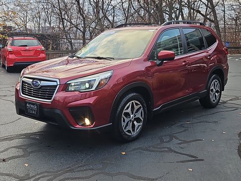 Used 2021 Subaru Forester Premium image 22