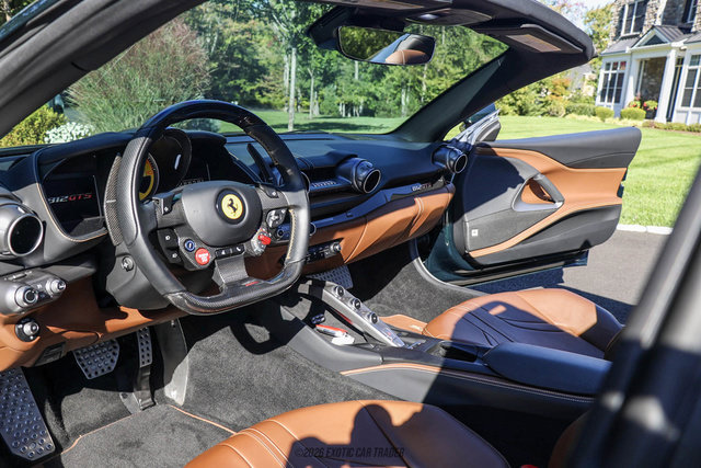 Used 2021 Ferrari 812 GTS RWD image 56