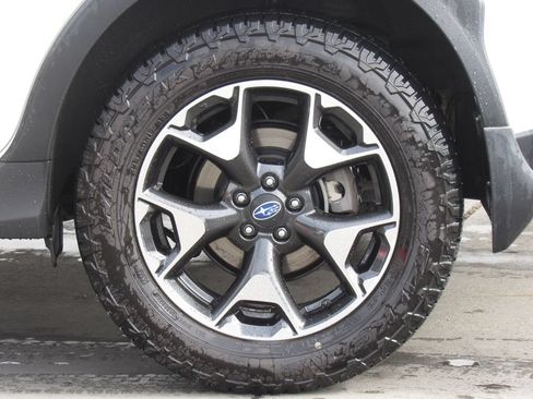 Used 2019 Subaru Crosstrek 2.0i Premium w/ Popular Package #2 AWD/4WD image 32