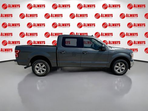 Used 2020 Ford F150 XLT image 4