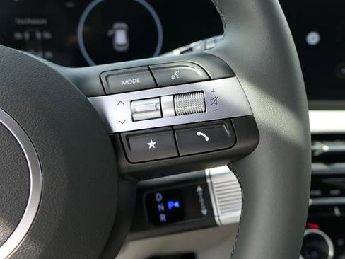 New 2025 Hyundai Tucson Limited image 15