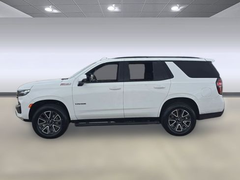 Used 2022 Chevrolet Tahoe Z71 w/ Luxury Package image 2