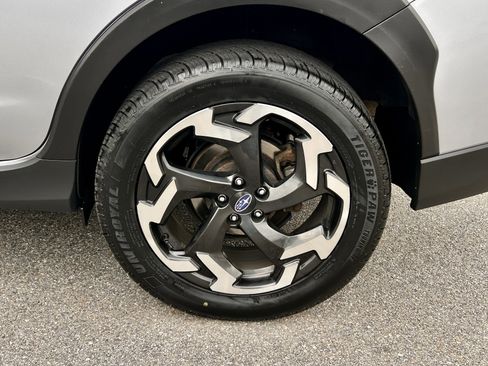 Used 2023 Subaru Crosstrek 2.5i Limited image 8