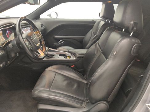 Used 2018 Dodge Challenger R/T Plus RWD image 17