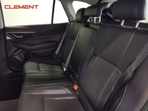 Used 2022 Subaru Outback Limited image 33