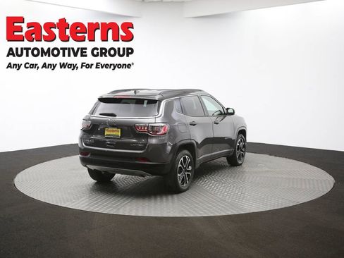 Used 2024 Jeep Compass Limited image 38