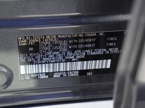 Used 2025 Toyota RAV4 LE FWD image 31