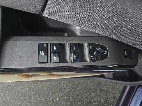 New 2026 BMW X3 xDrive30 w/ M Sport Package image 28