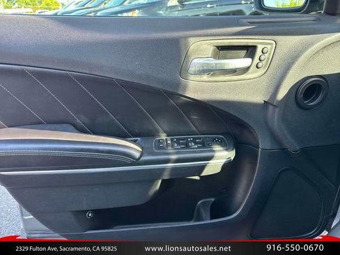 Used 2018 Dodge Charger R/T w/ Plus Group RWD image 19