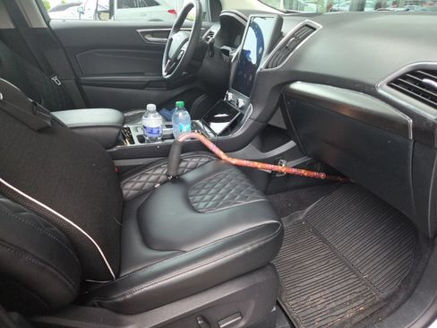 Used 2024 Ford Edge Titanium AWD/4WD image 13