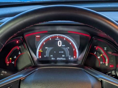 Used 2019 Honda Civic Type R image 23
