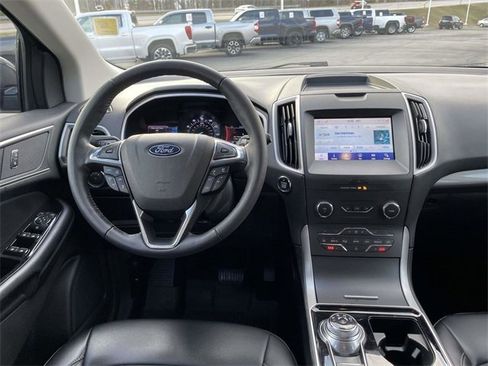 Used 2020 Ford Edge SEL w/ Convenience Package image 15