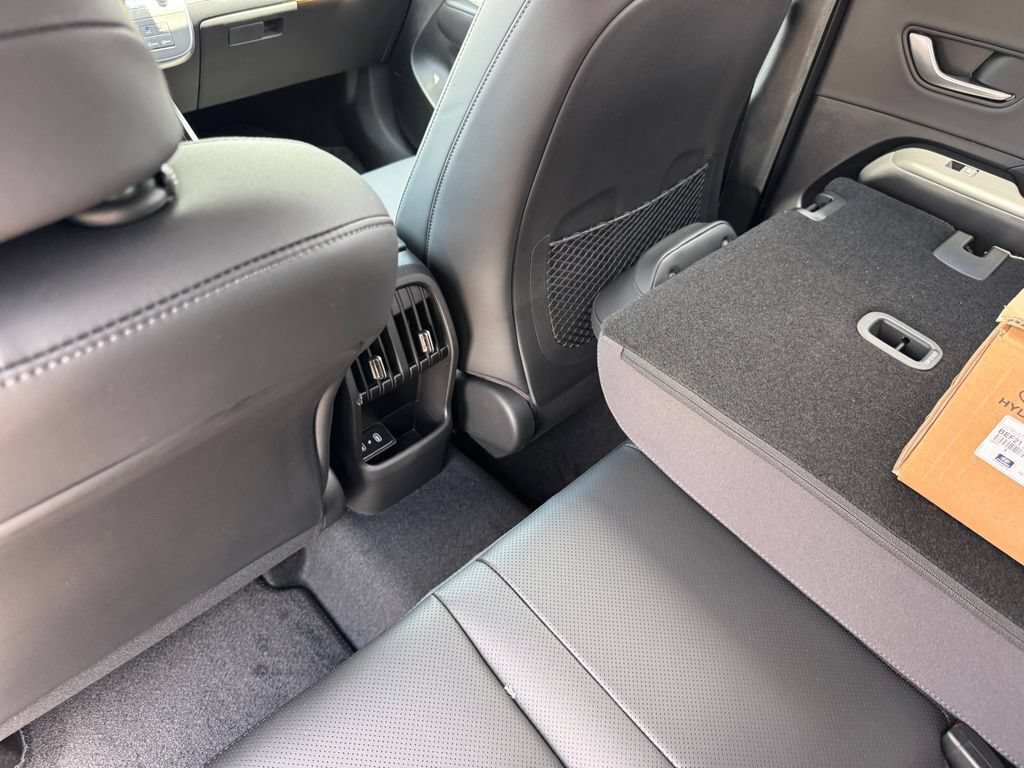 New 2026 Hyundai Kona Limited FWD image 16