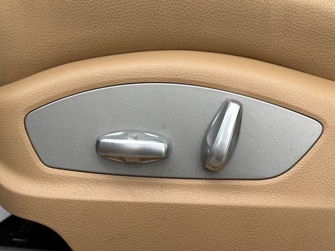 Used 2018 Porsche Macan Sport Edition image 20