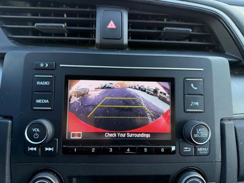 Used 2019 Honda Civic LX image 17