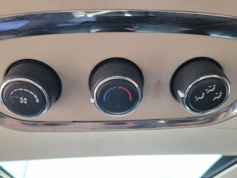 Used 2019 Dodge Durango GT image 17