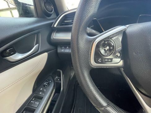 Used 2018 Honda Civic EX image 14