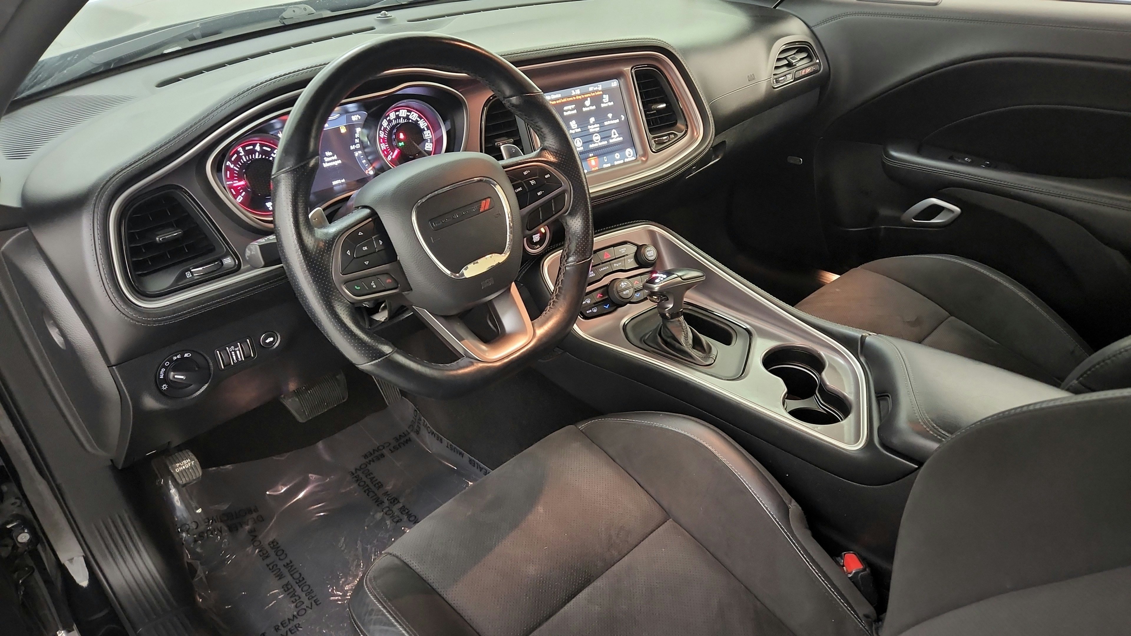 Used 2022 Dodge Challenger R/T Scat Pack RWD image 16