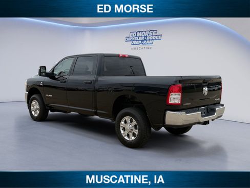 Used 2023 RAM 2500 Big Horn AWD/4WD image 3