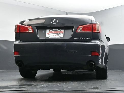 Used 2011 Lexus IS 250 AWD w/ Premium Pkg Value Edition image 39