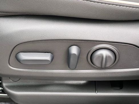 New 2026 Buick Encore GX Sport Touring w/ Studio Series image 8