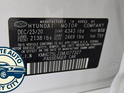 Used 2021 Hyundai Ioniq SE image 22