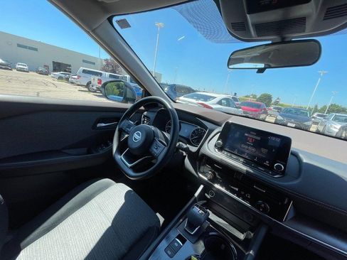 Used 2021 Nissan Rogue SV AWD/4WD image 6